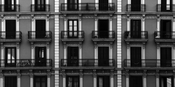 Peritajes Inmobiliarios Santa Coloma de Cervelló · Informes Periciales de Fallos Estructurales